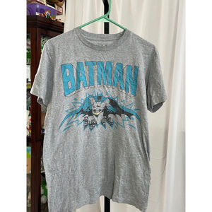 Men's Batman Graphic Tee Shirt Size M Gray Blue Short Sleeve